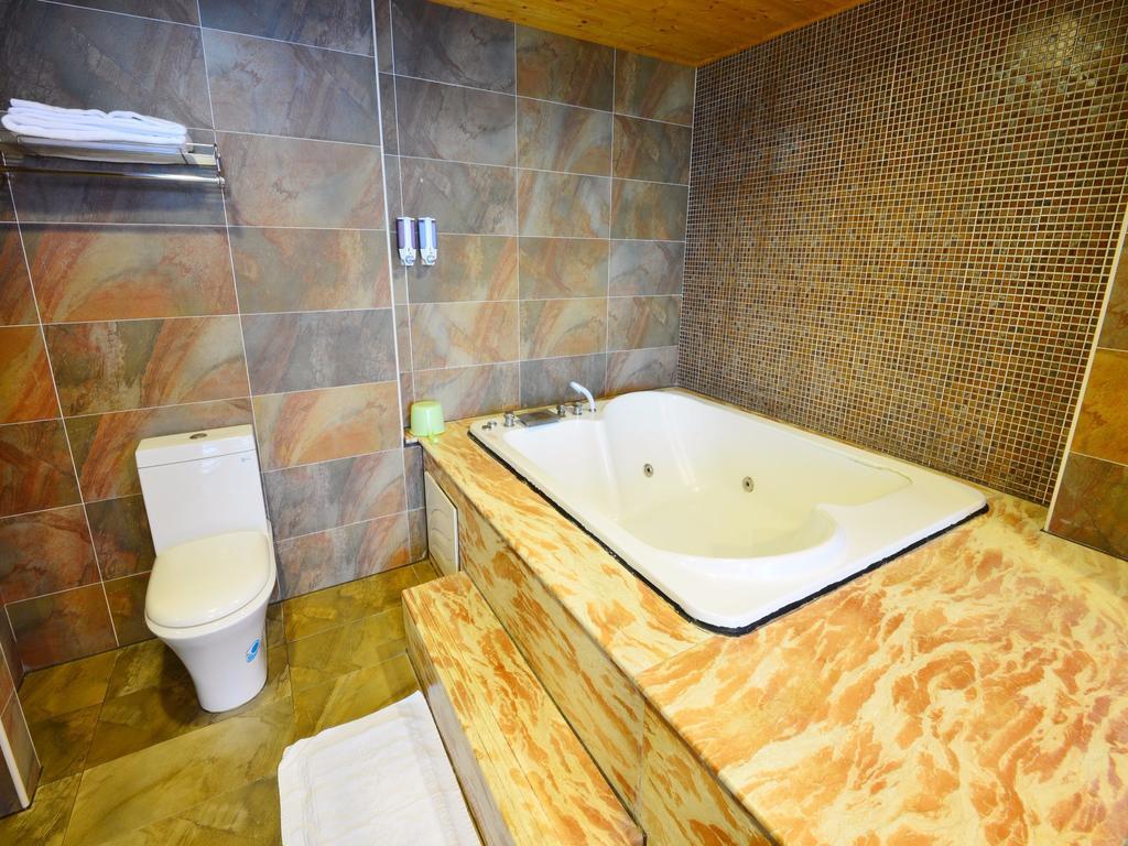 Tranquil Sea Vacation Hotel Kenting-Nationalpark Exterior foto